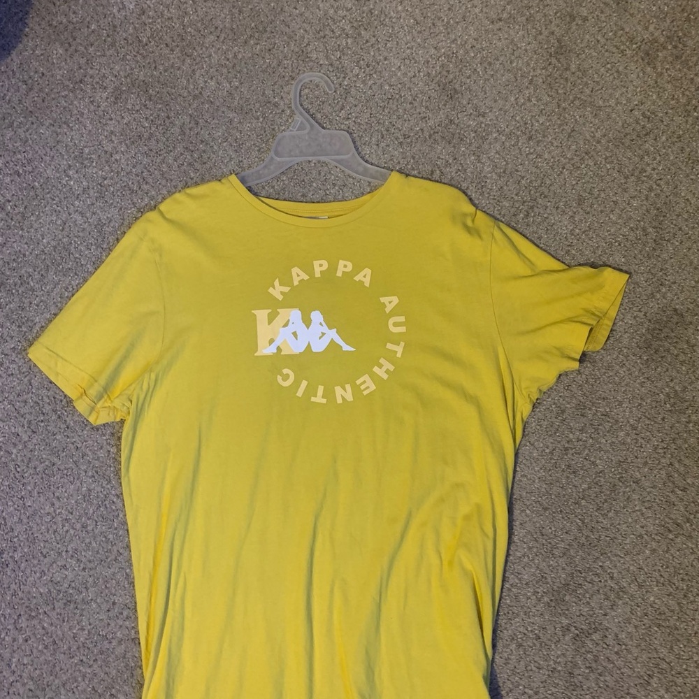 Kappa Authentic Logo Tee – Men’s XL Yellow Graphic T-Shirt Streetwear